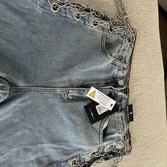 Fashion nova chain pants size 9. - Picture 2 of 3